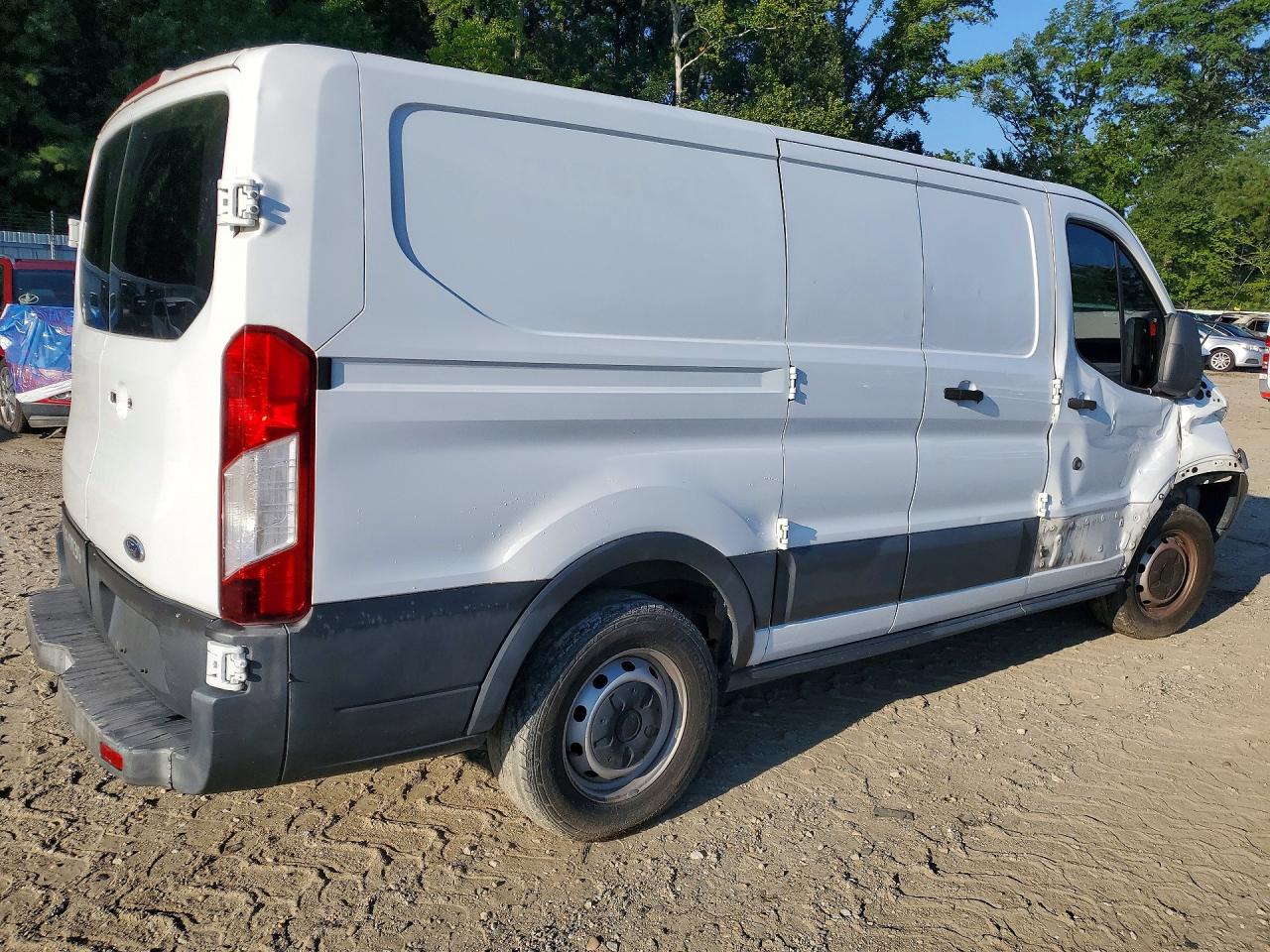 1FTNE1ZM5FKA36587 · 2015 FORD TRANSIT · 3/13