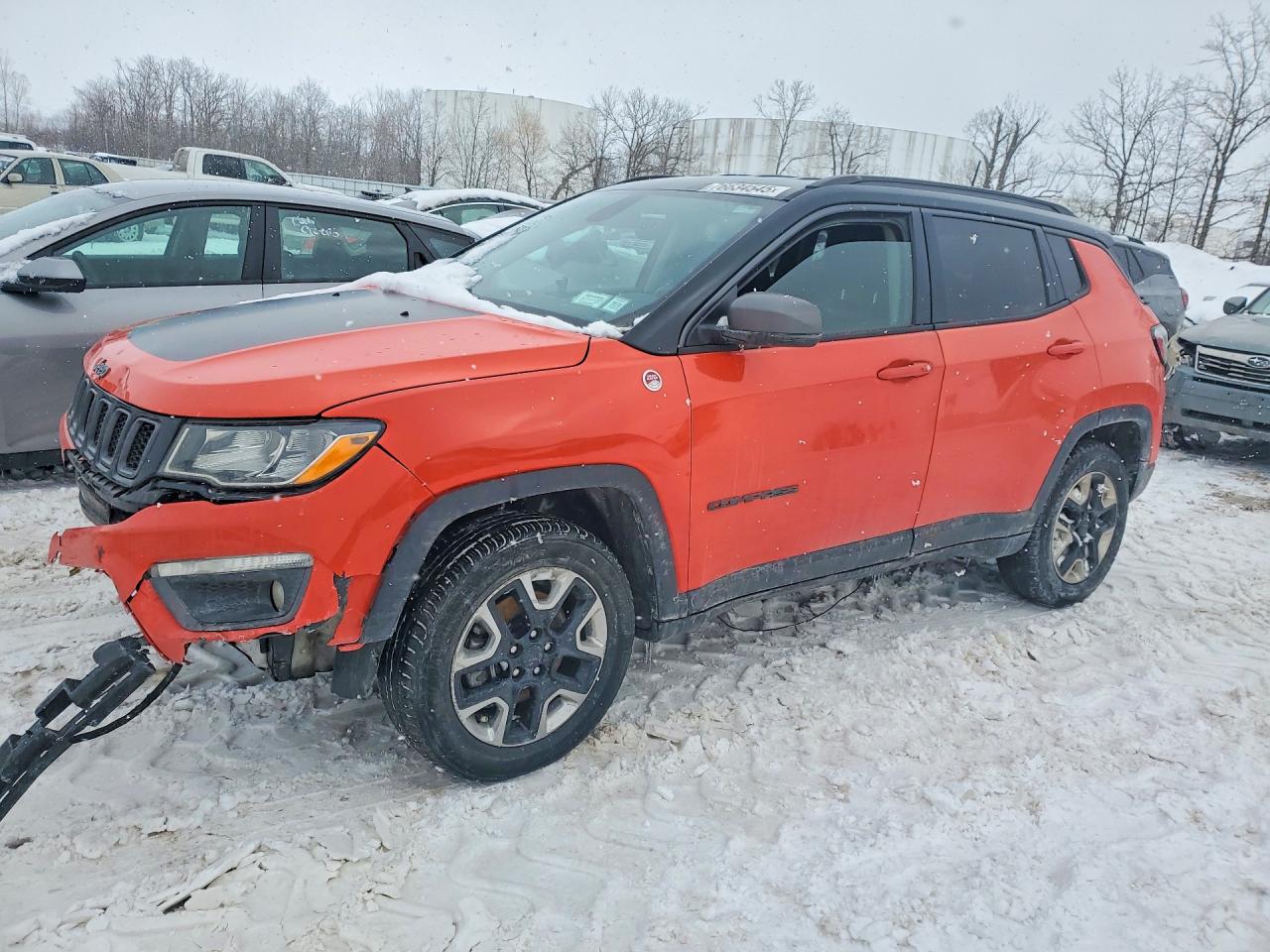 3C4NJDDB1JT199022 · 2018 JEEP COMPASS