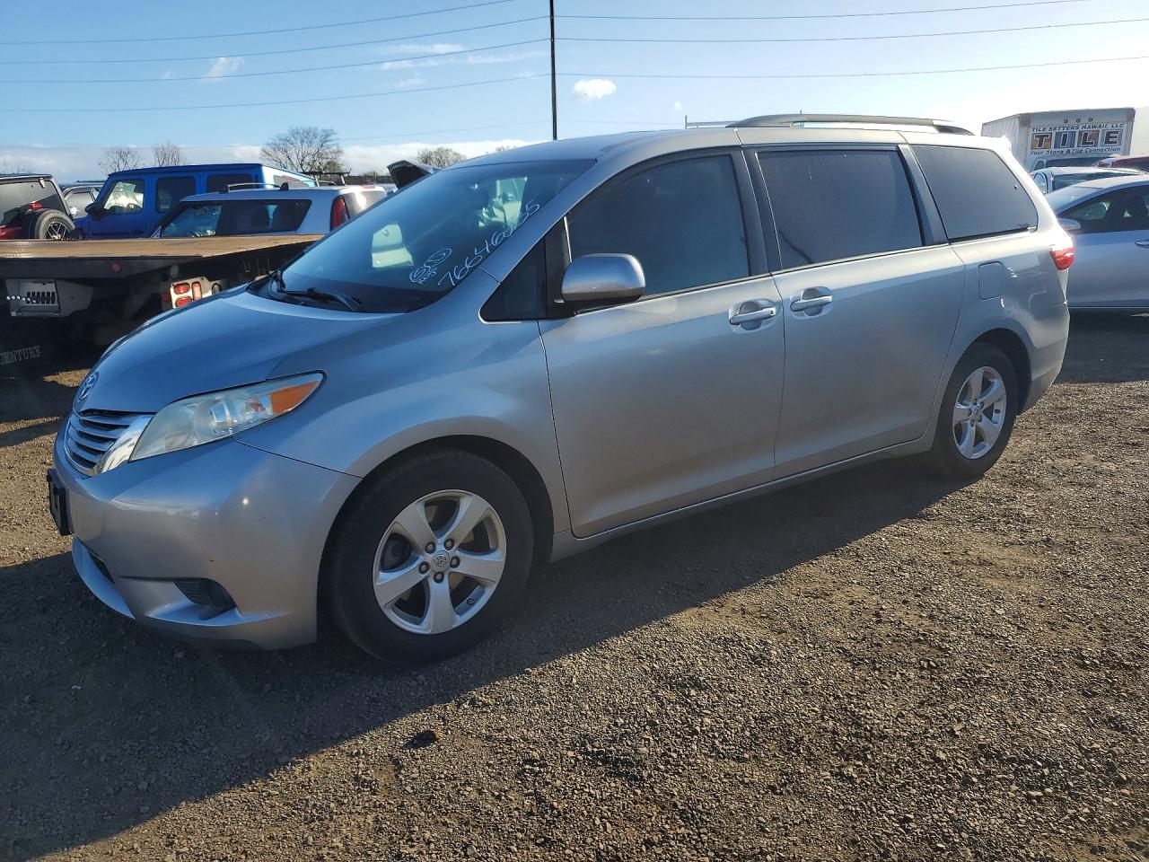 5TDKK3DC7GS691012 · 2016 TOYOTA SIENNA