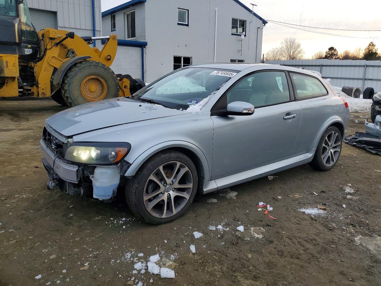 YV1MK672692135615 · 2009 VOLVO C30