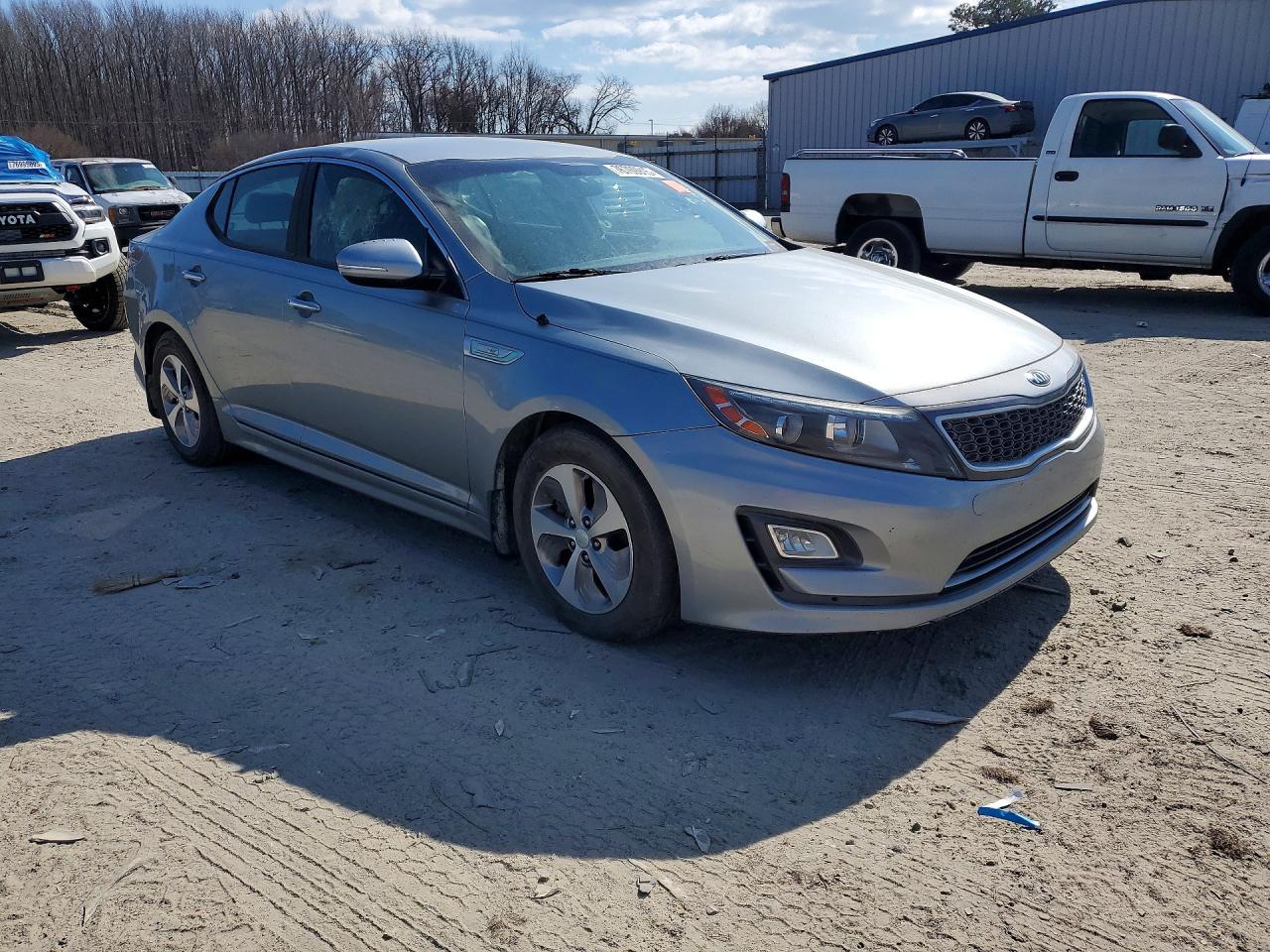 KNAGM4AD1F5089548 · 2015 KIA OPTIMA · 4/12