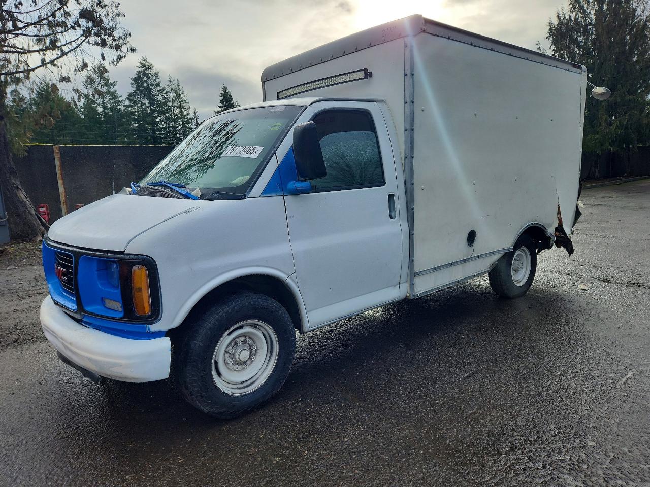 1GDHG31R311223685 · 2001 GMC SAVANA
