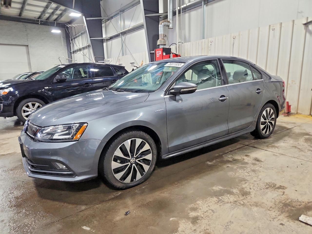 3VW637AJ4FM403516 · 2015 VOLKSWAGEN JETTA