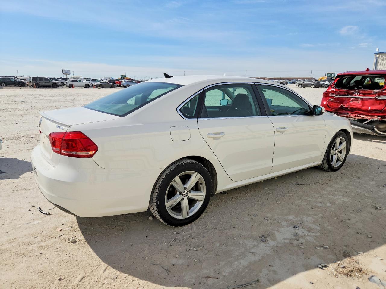 1VWBN7A34DC041132 · 2013 VOLKSWAGEN PASSAT · 3/12