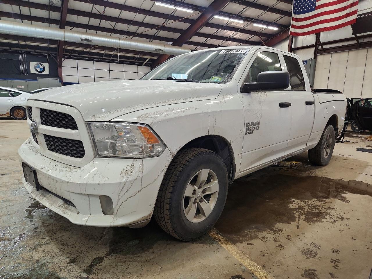 1C6RR7FG5KS519117 · 2019 RAM 1500 CLASSIC