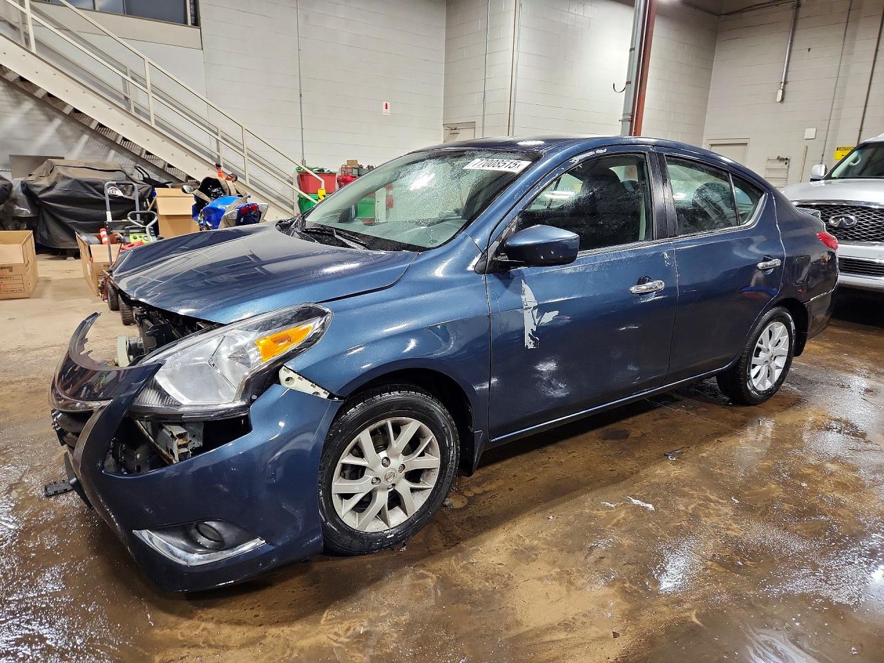 3N1CN7AP8HL816880 · 2017 NISSAN VERSA
