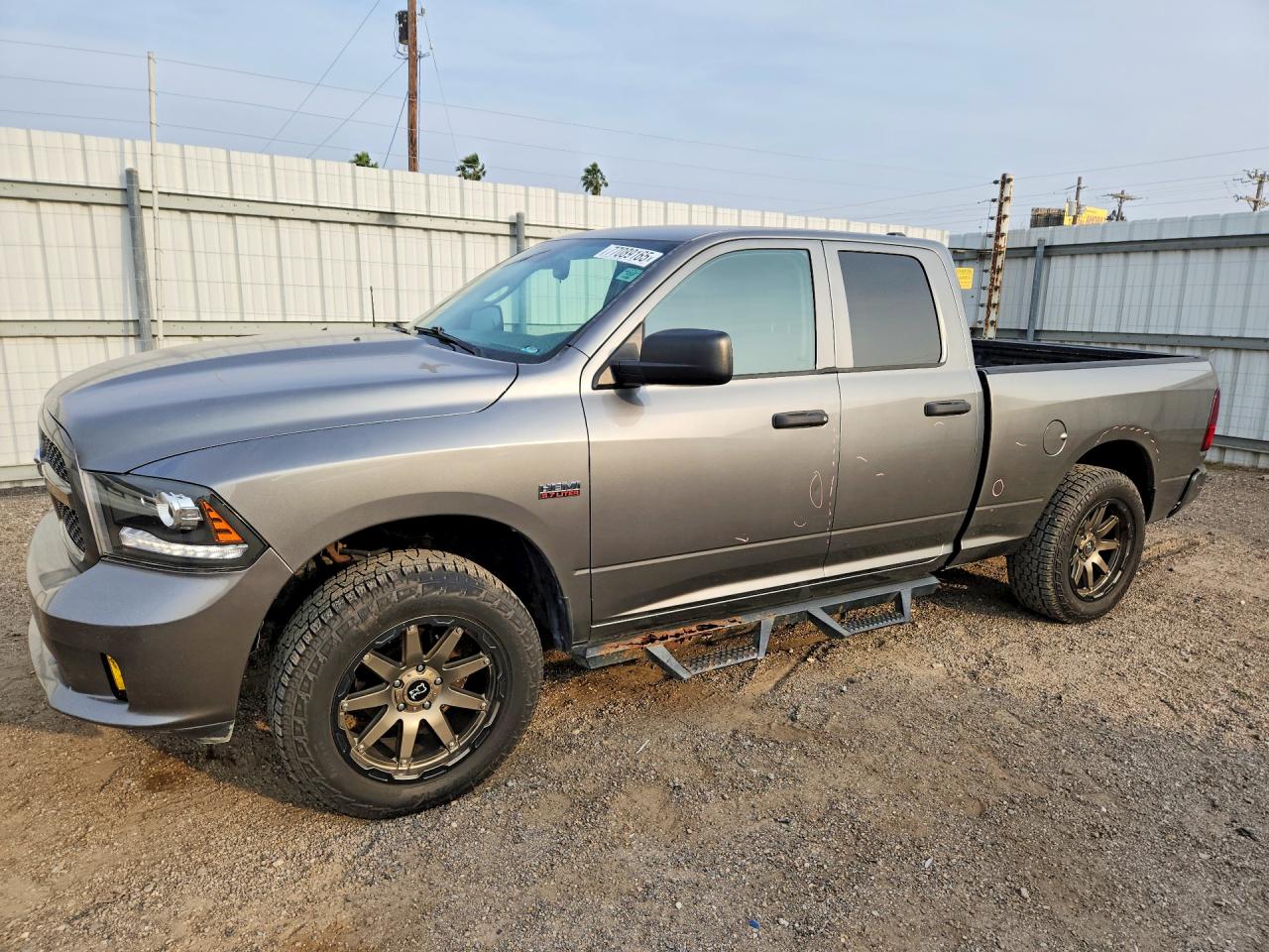 1C6RR6FT7DS665786 · 2013 RAM 1500