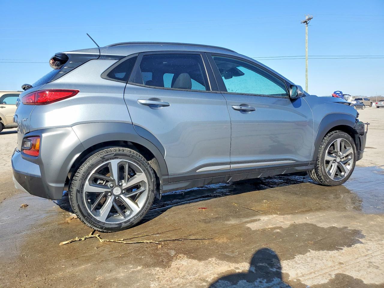 KM8K53A55JU067463 · 2018 HYUNDAI KONA · 3/13