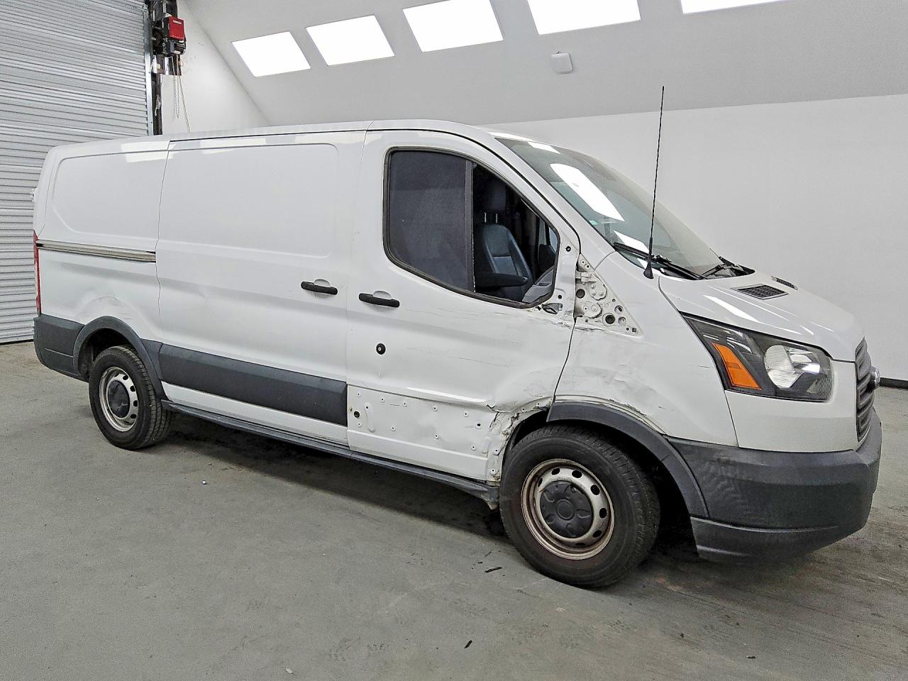 1FTYE1YM5JKA87059 · 2018 FORD TRANSIT · 4/13