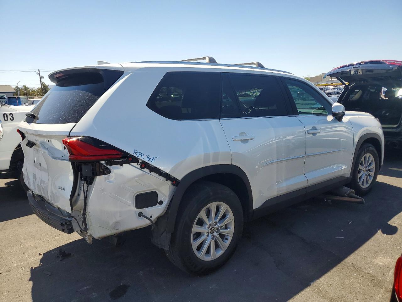5TDAAAB53RS030586 · 2024 TOYOTA GRAND HIGHLANDER · 3/13