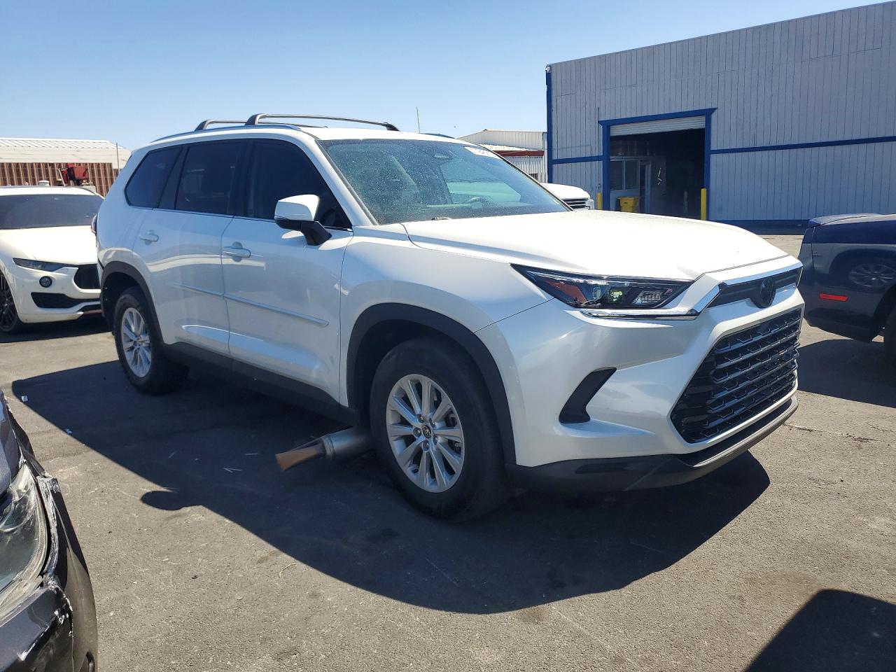 5TDAAAB53RS030586 · 2024 TOYOTA GRAND HIGHLANDER · 4/13