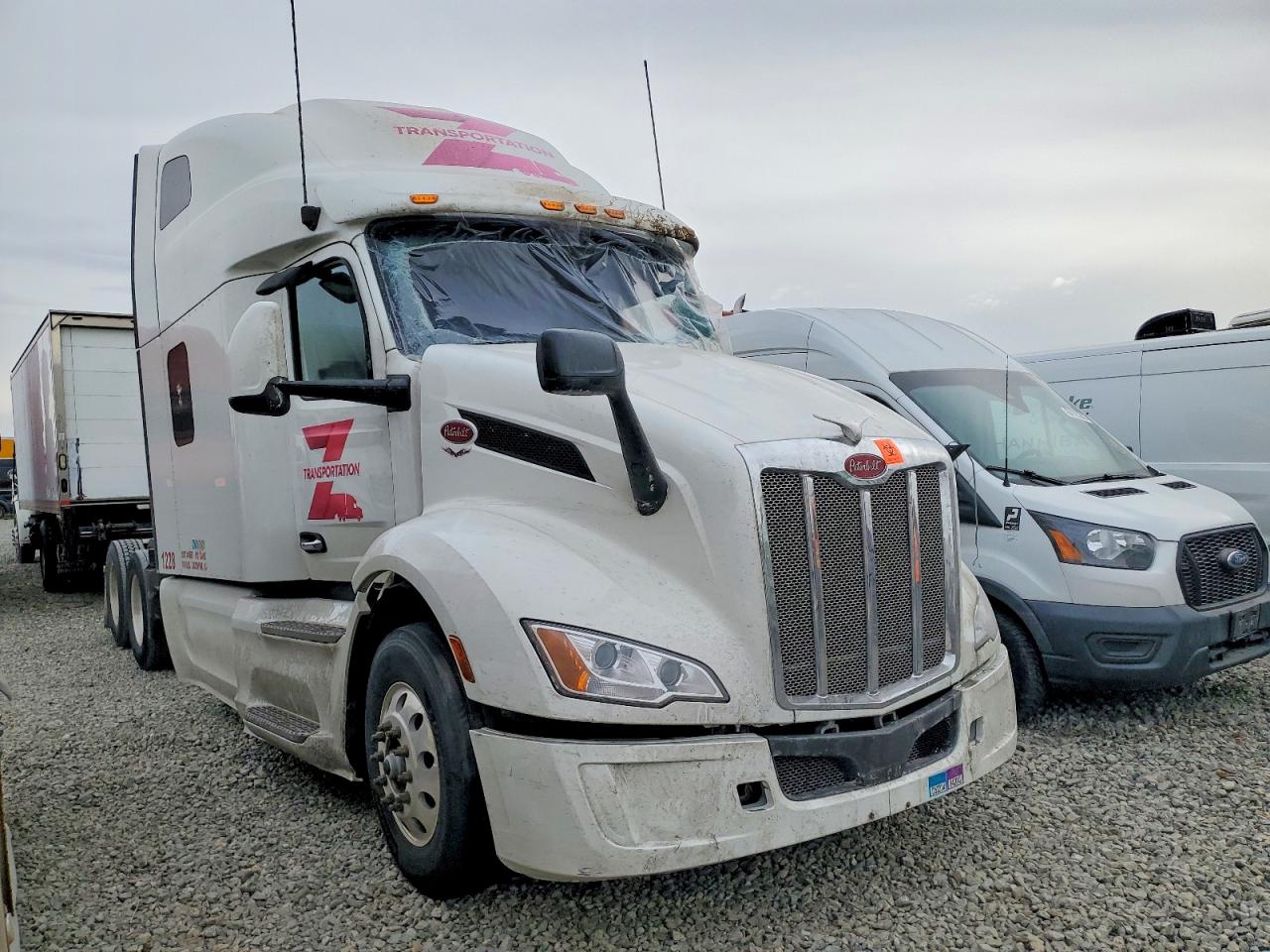 1XPBDP9X5PD886372 · 2023 PETERBILT 579