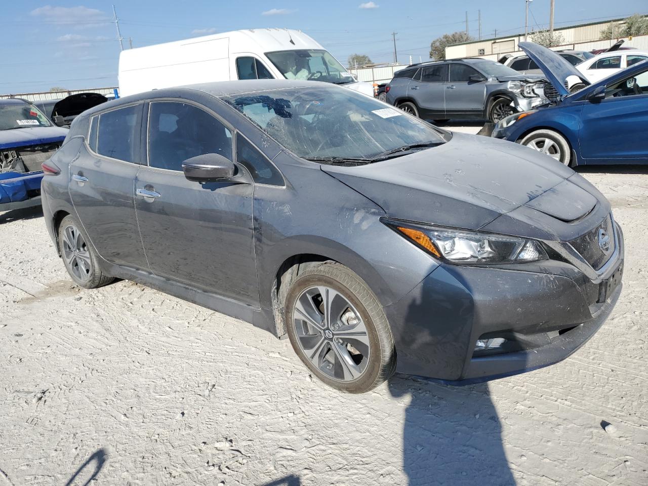 1N4BZ1DV7NC558319 · 2022 NISSAN LEAF · 4/12