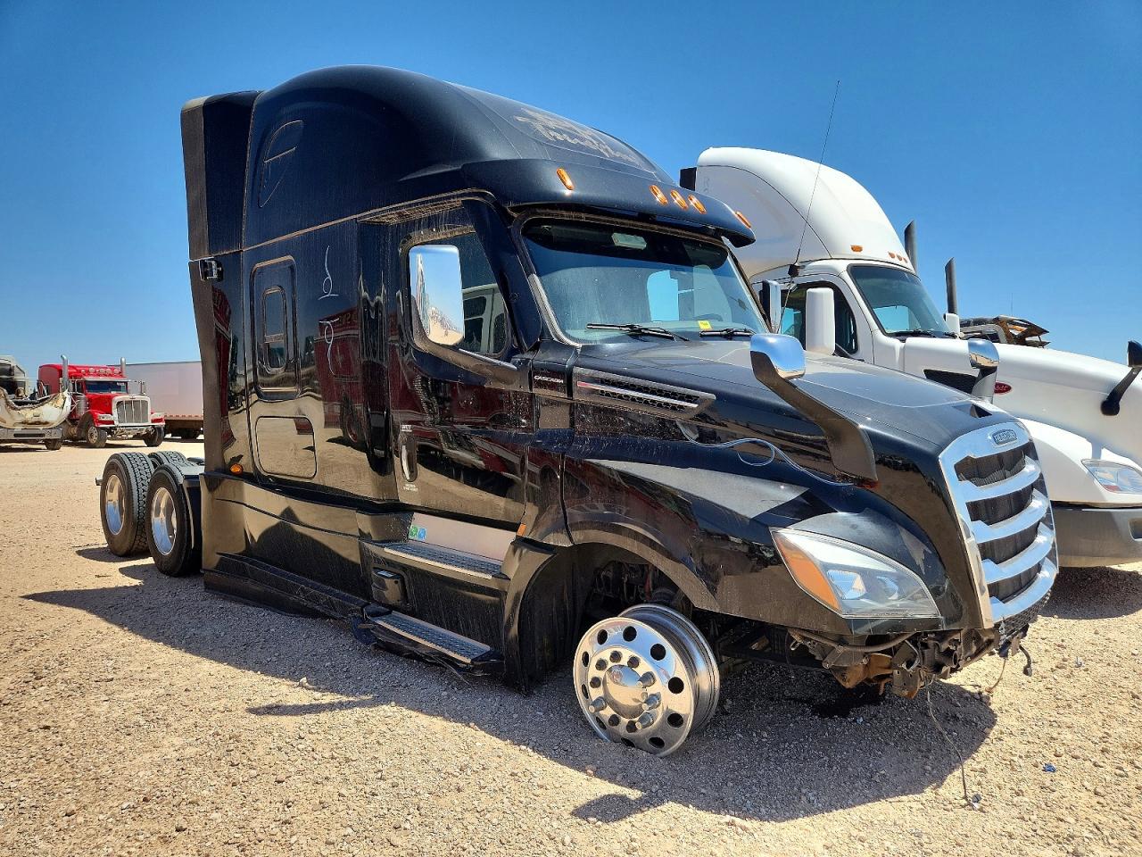 3AKJHHDRXSSVP4222 · 2025 FREIGHTLINER CASCADIA 1