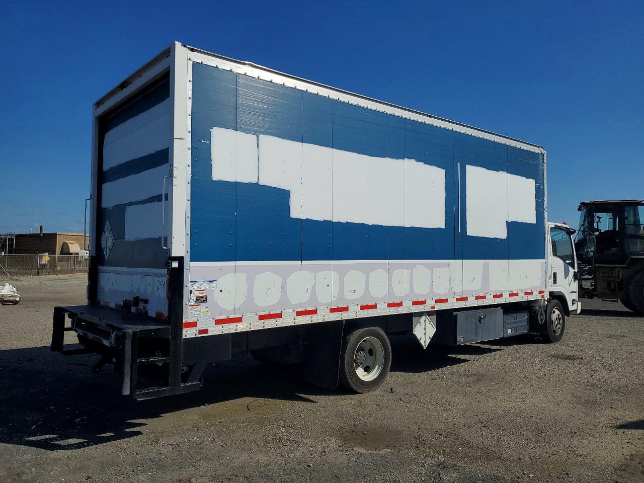 JALE5W163H7301215 · 2017 ISUZU NRR · 4/10