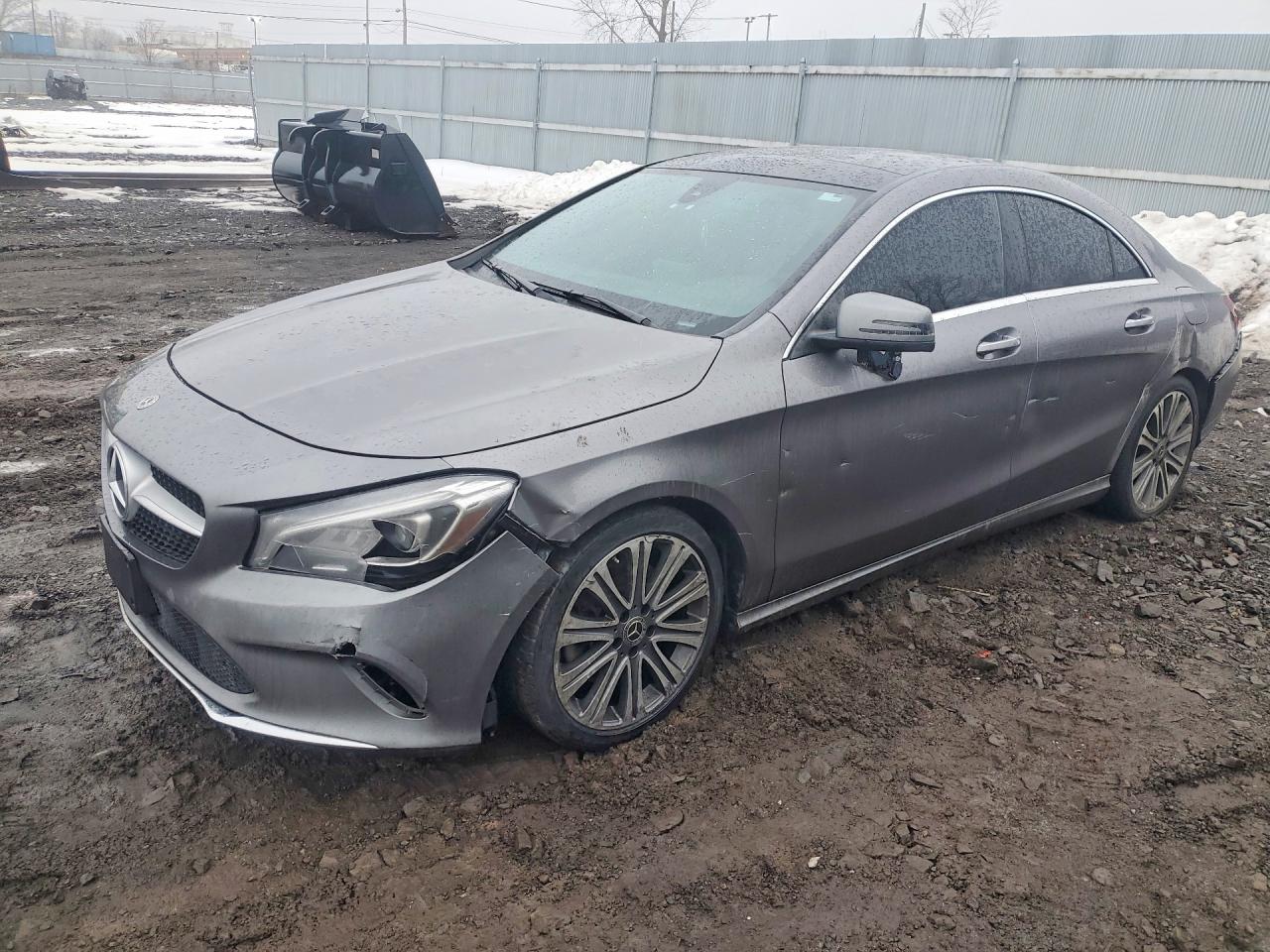 WDDSJ4GBXKN767807 · 2019 MERCEDES-BENZ CLA