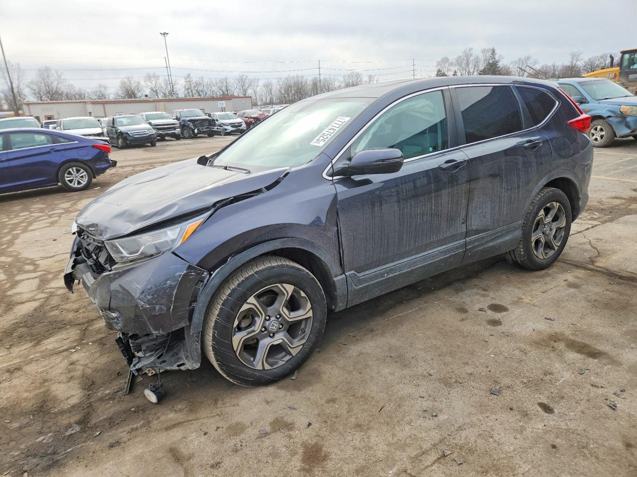 5J6RW2H52HL061842 · 2017 HONDA CRV