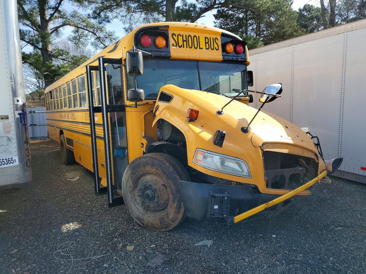 1BAKGCPA1GF318697 · 2016 BLUE BIRD SCHOOL BUS / TRANSIT BUS