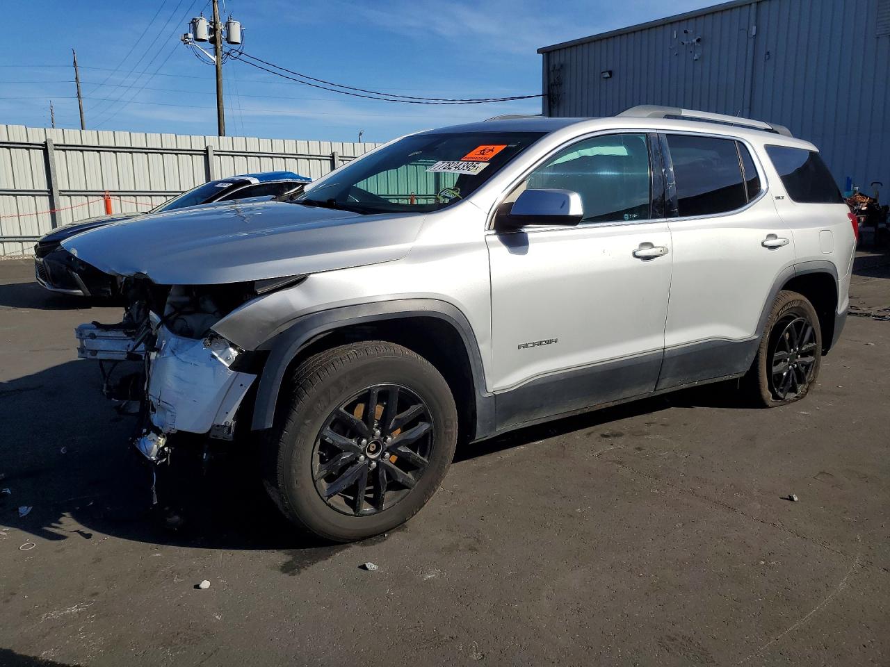1GKKNMLA8JZ194008 · 2018 GMC ACADIA