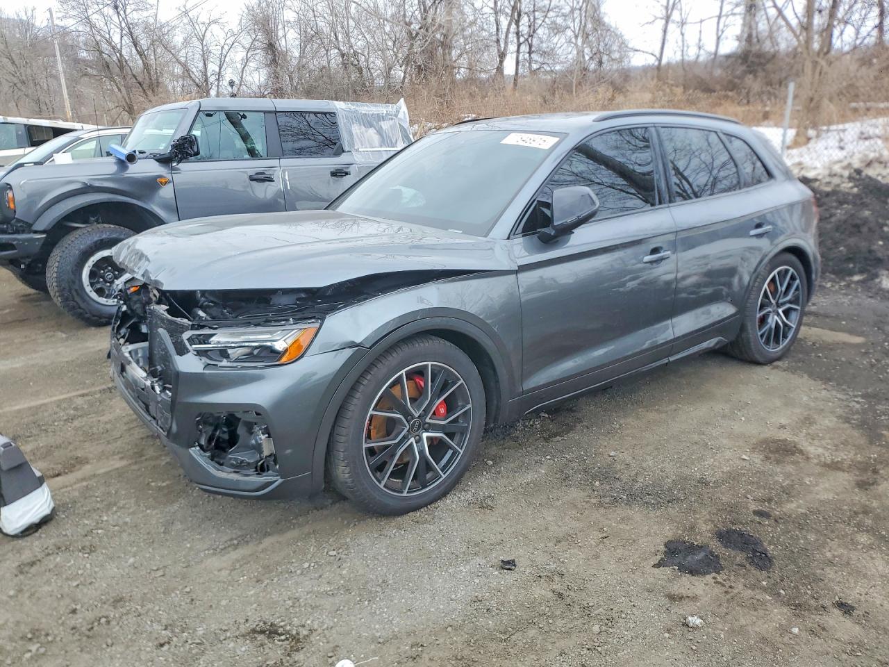 WA1B4AFY2S2056748 · 2025 AUDI SQ5