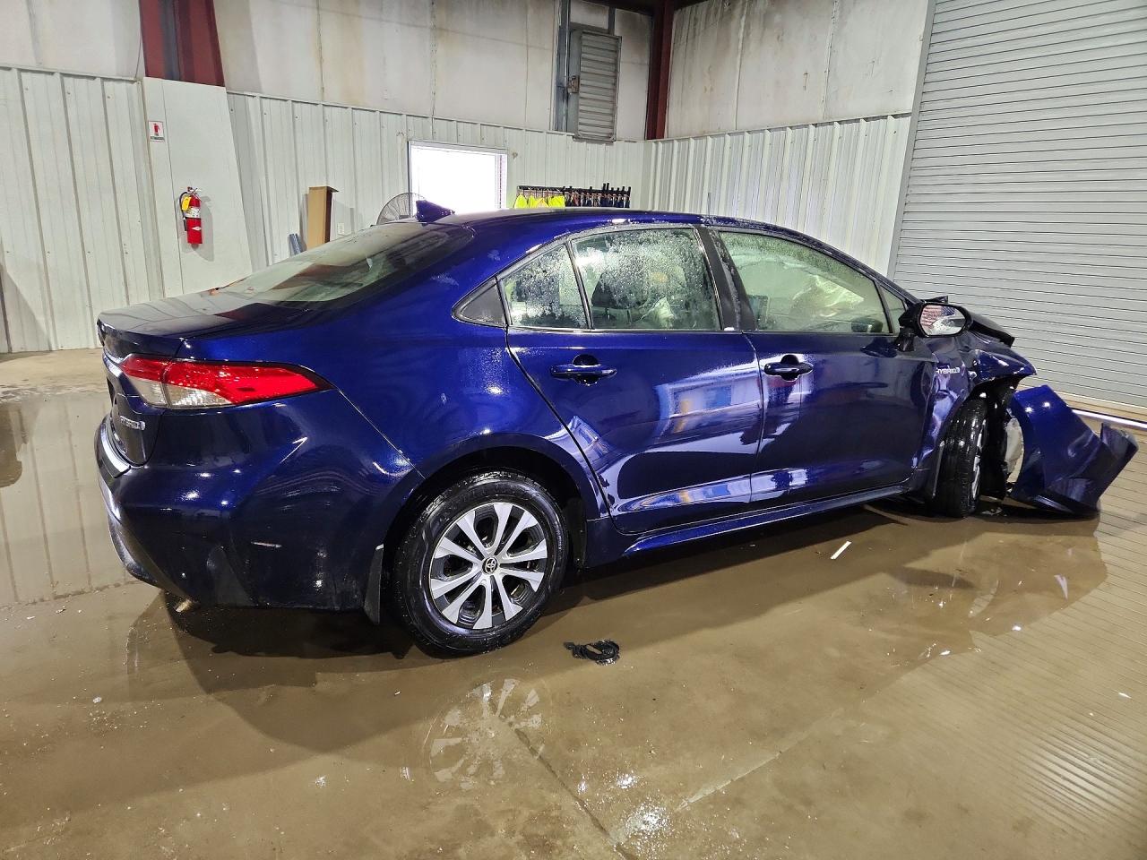 JTDEAMDE2MJ028124 · 2021 TOYOTA COROLLA HYBRID · 3/12