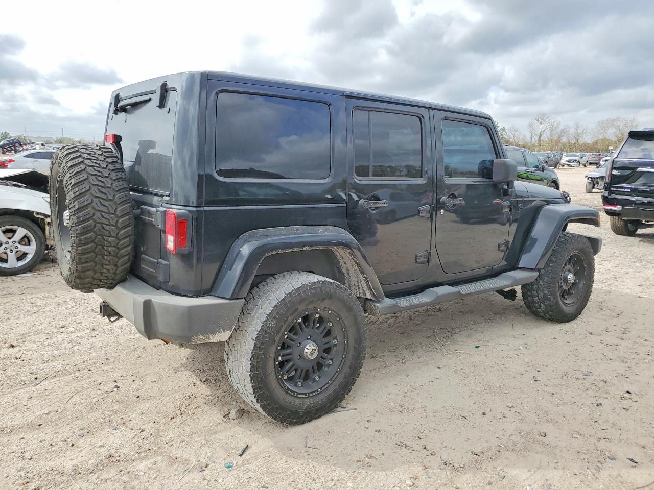 1C4BJWEG0CL168237 · 2012 JEEP WRANGLER UNLIMITED · 3/13