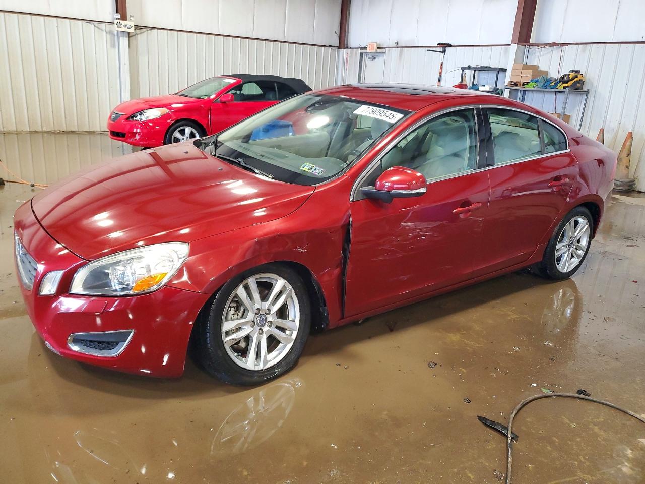 YV1902FH5C2079913 · 2012 VOLVO S60