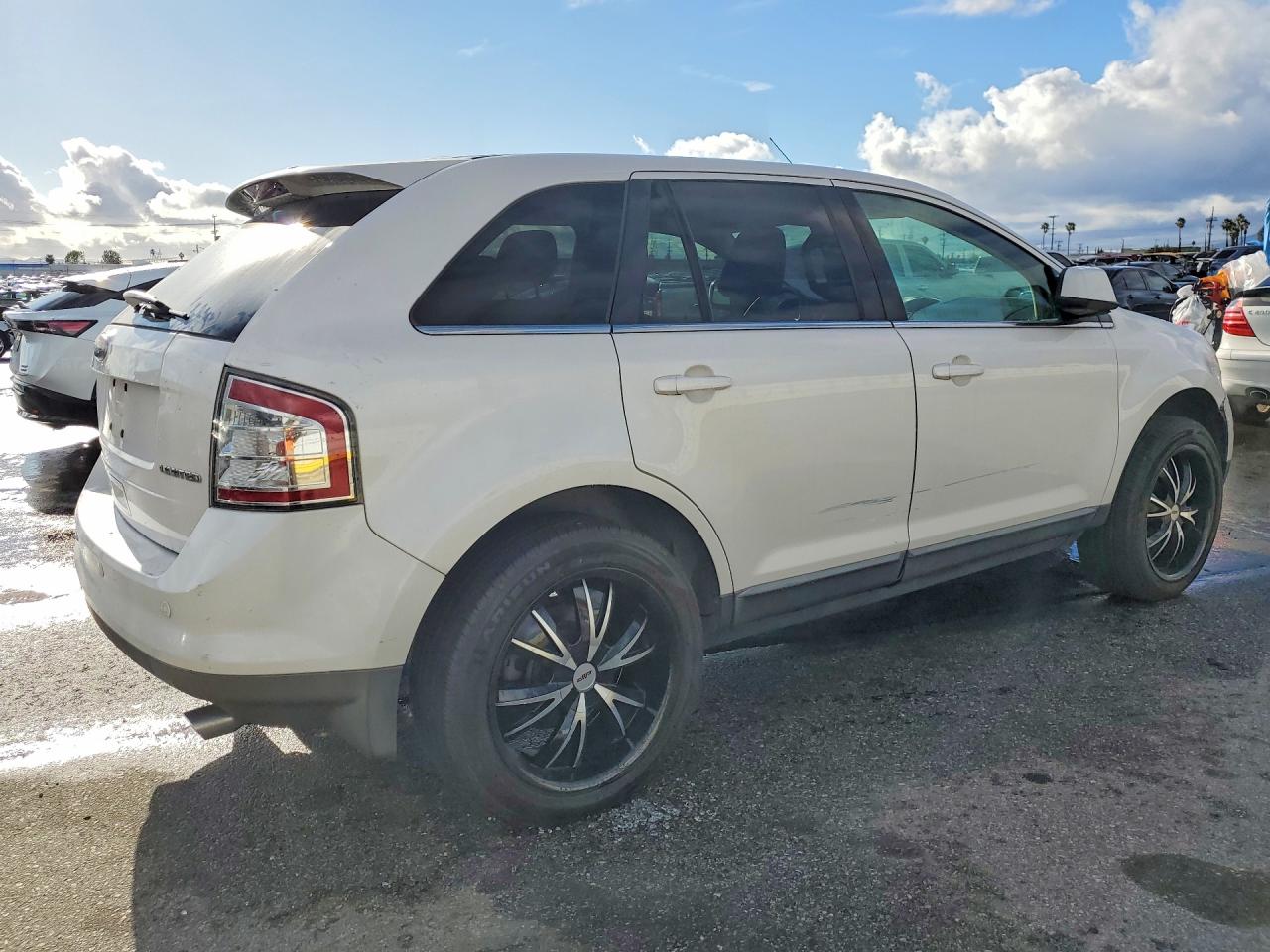 2FMDK3KCXABB21134 · 2010 FORD EDGE · 3/13