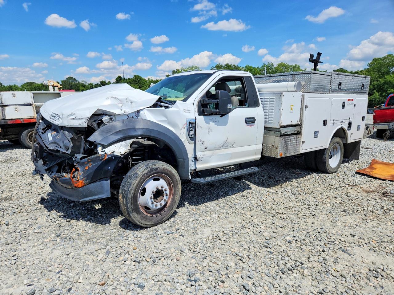 1FDUF4GNXNEG19381 · 2022 FORD F450