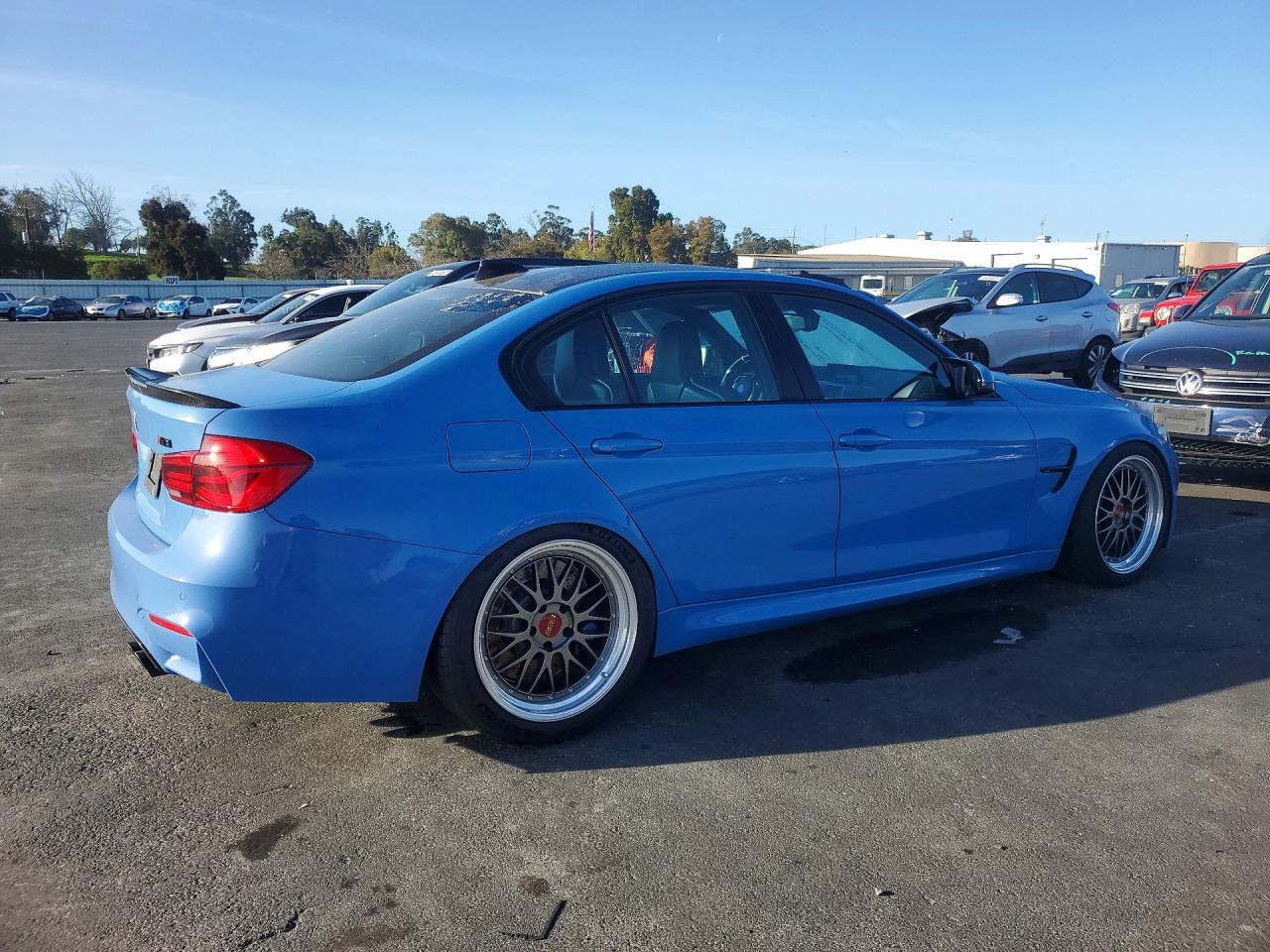 WBS8M9C51J5K98882 · 2018 BMW M3 · 3/12
