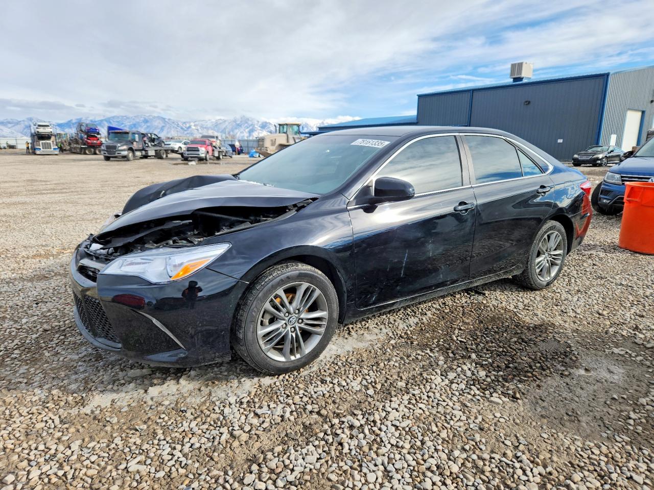 4T1BF1FK3GU236615 · 2016 TOYOTA CAMRY