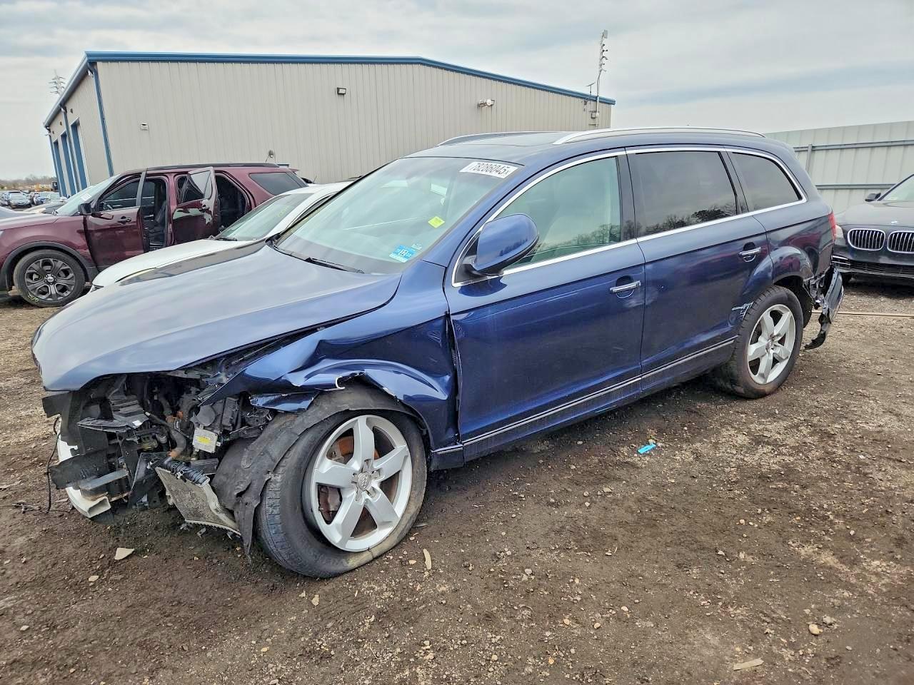 WA1LGAFE7ED010407 · 2014 AUDI Q7