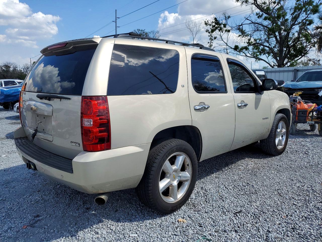 1GNUCBE0XAR115058 · 2010 CHEVROLET TAHOE · 3/13