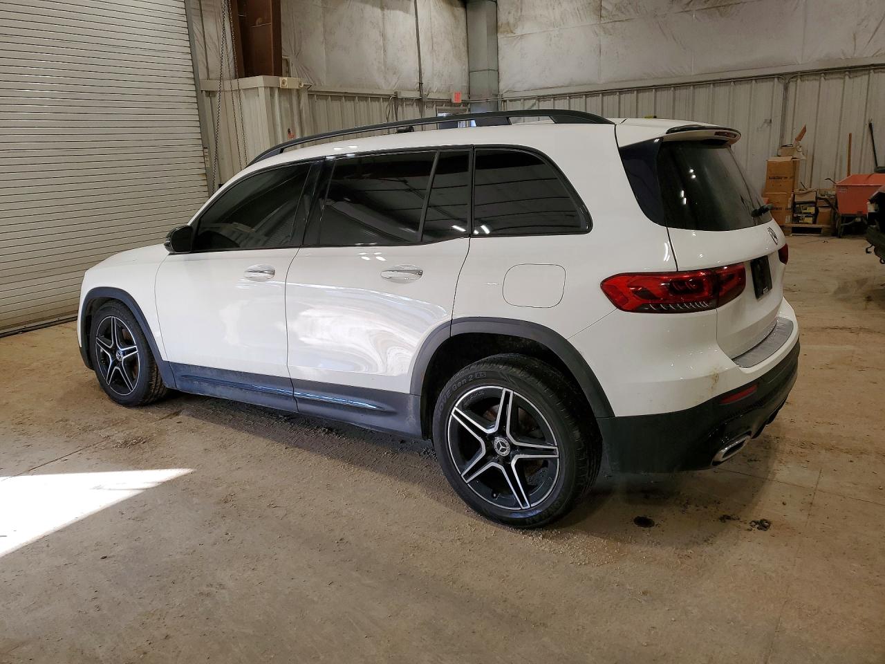 W1N4M4HB3MW156516 · 2021 MERCEDES-BENZ GLB · 2/14