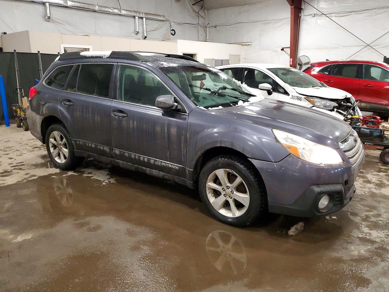 4S4BRBCC1E3207675 · 2014 SUBARU OUTBACK · 4/12