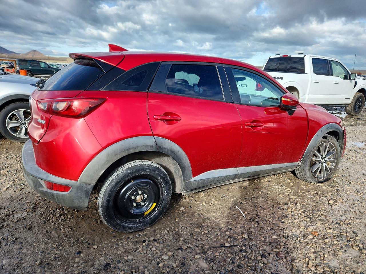 JM1DKFC73H0148596 · 2017 MAZDA CX-3 · 3/13