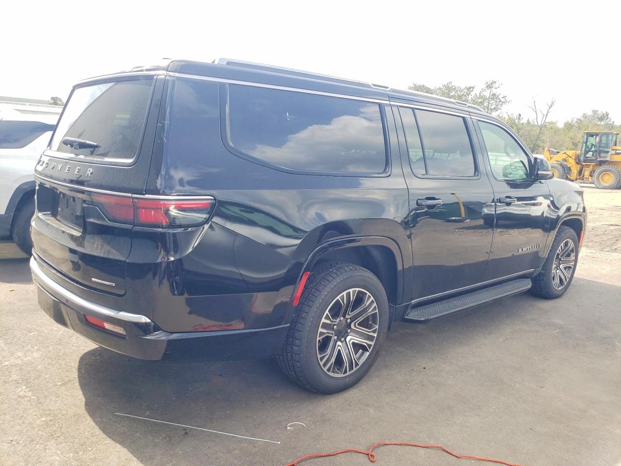 1C4SJSBP8RS145154 · 2024 JEEP WAGONEER · 3/14