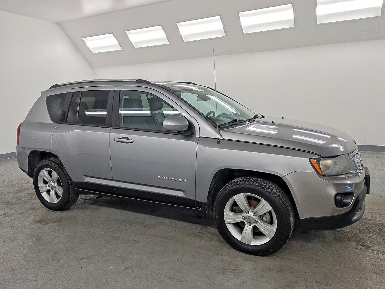 1C4NJDEB0GD617065 · 2016 JEEP COMPASS · 4/13