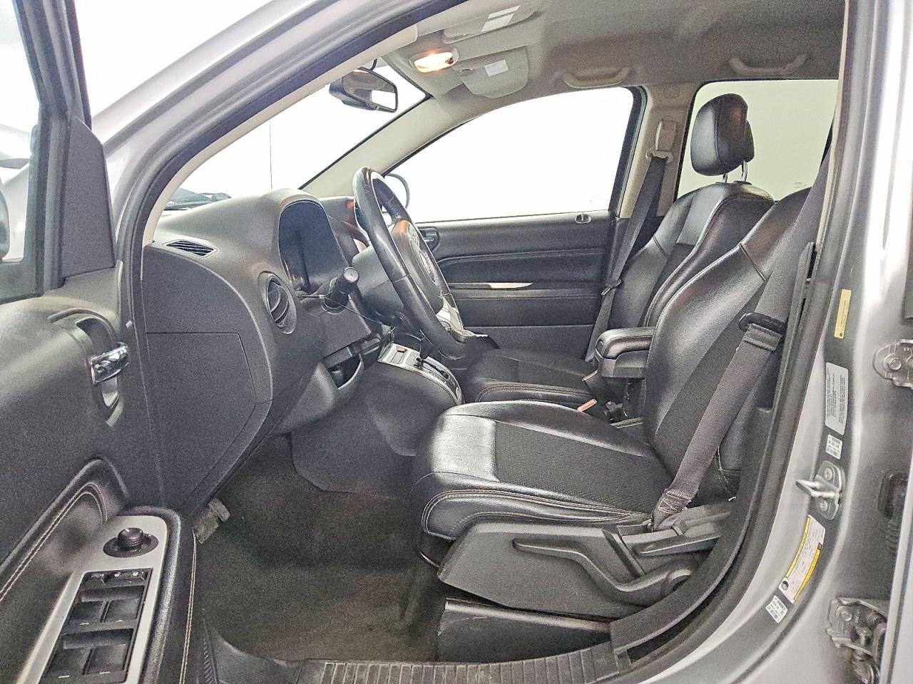 1C4NJDEB0GD617065 · 2016 JEEP COMPASS · 7/13