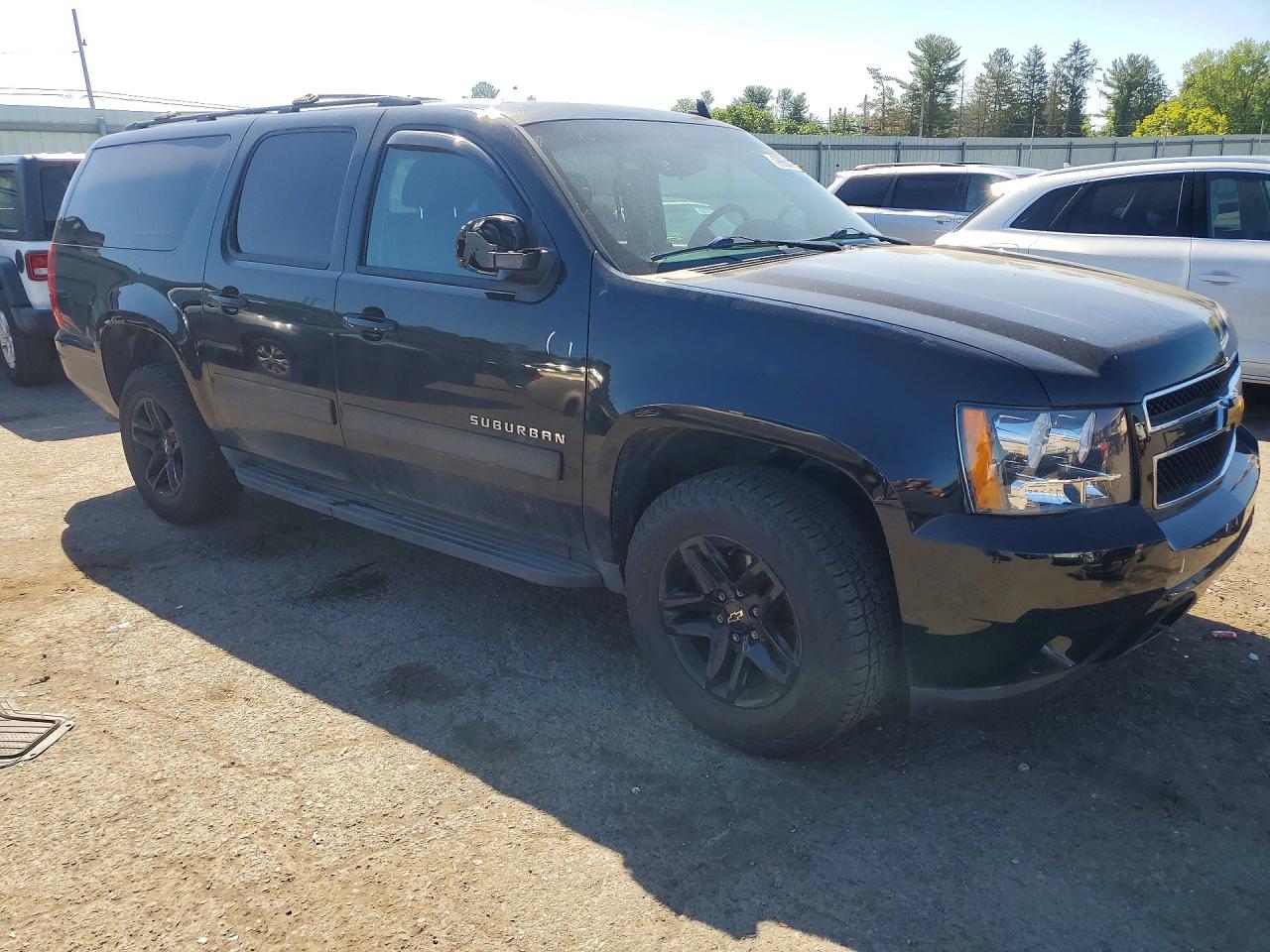 1GNSKHE78DR361301 · 2013 CHEVROLET SUBURBAN · 4/13