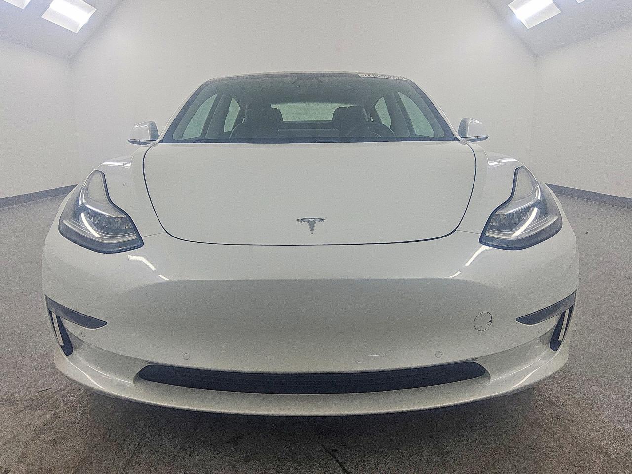 5YJ3E1EA1LF633439 · 2020 TESLA MODEL 3 · 5/12