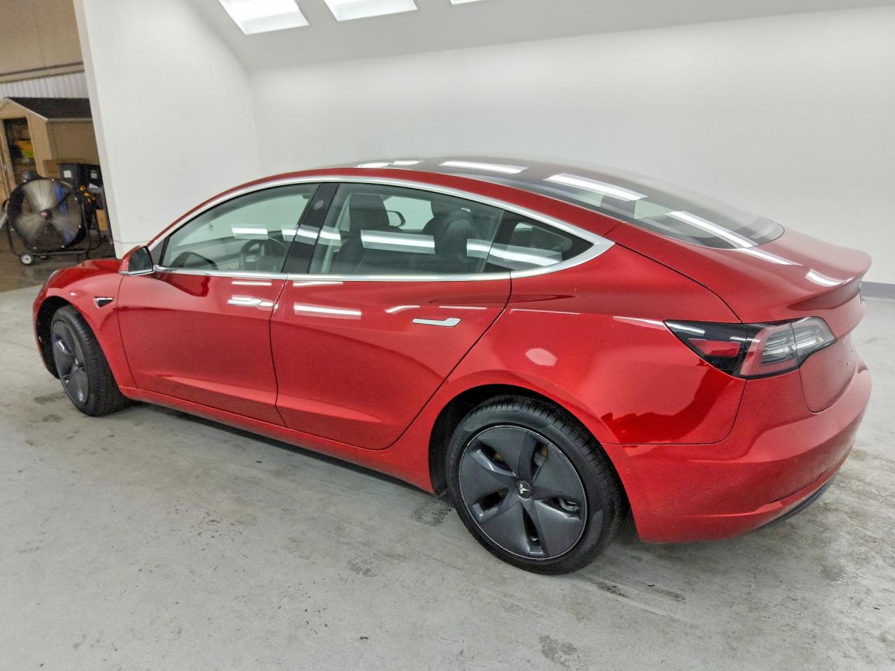 5YJ3E1EA2JF045675 · 2018 TESLA MODEL 3 · 2/12