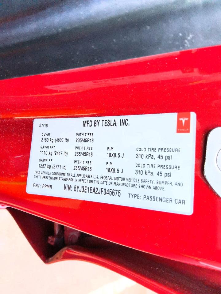 5YJ3E1EA2JF045675 · 2018 TESLA MODEL 3 · 12/12