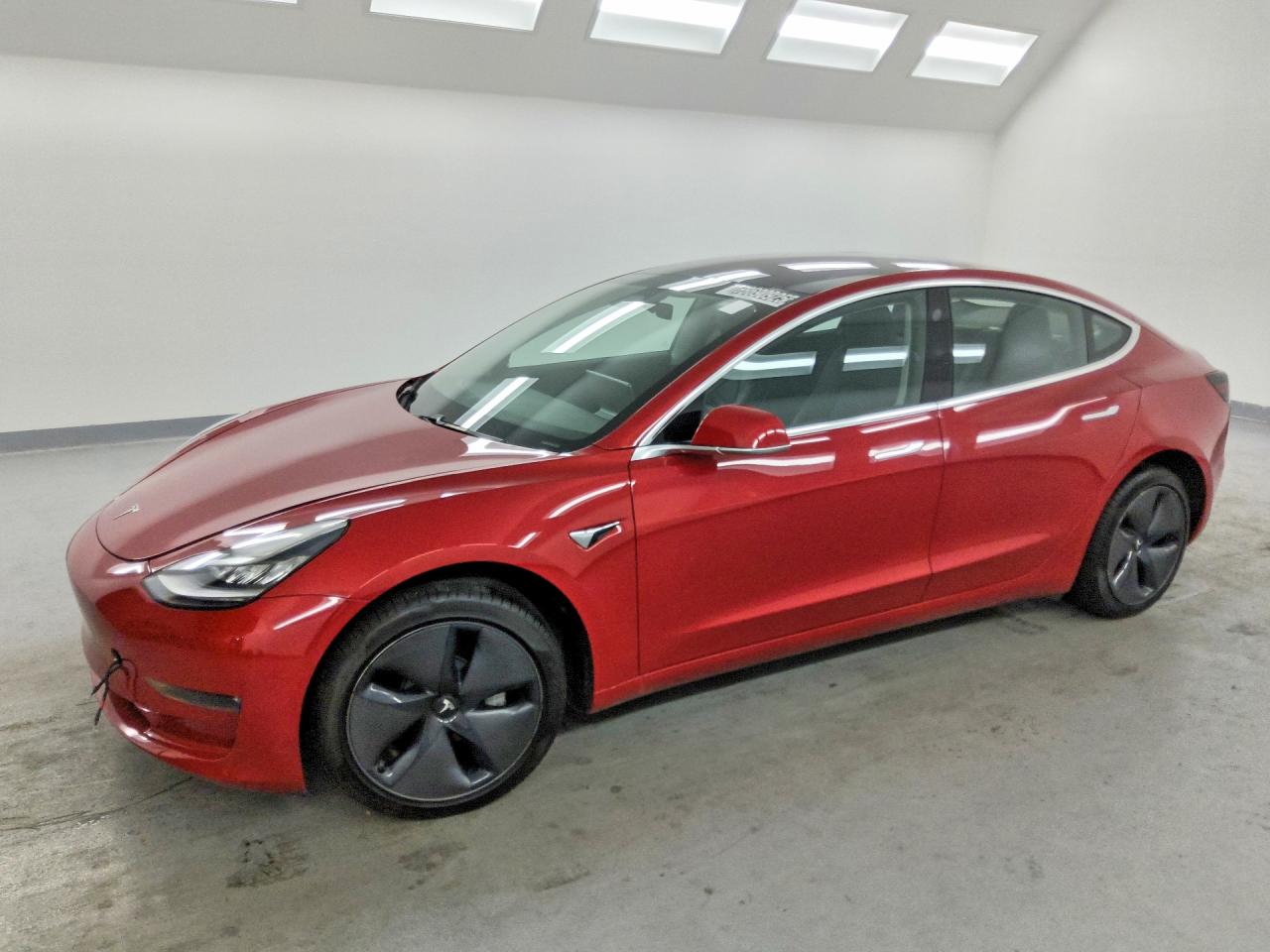 5YJ3E1EA2JF045675 · 2018 TESLA MODEL 3