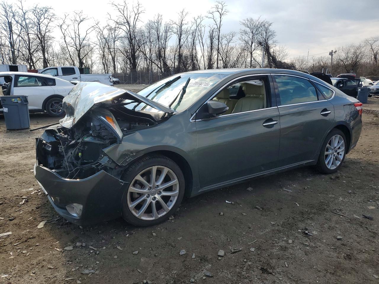 4T1BK1EB2DU015063 · 2013 TOYOTA AVALON