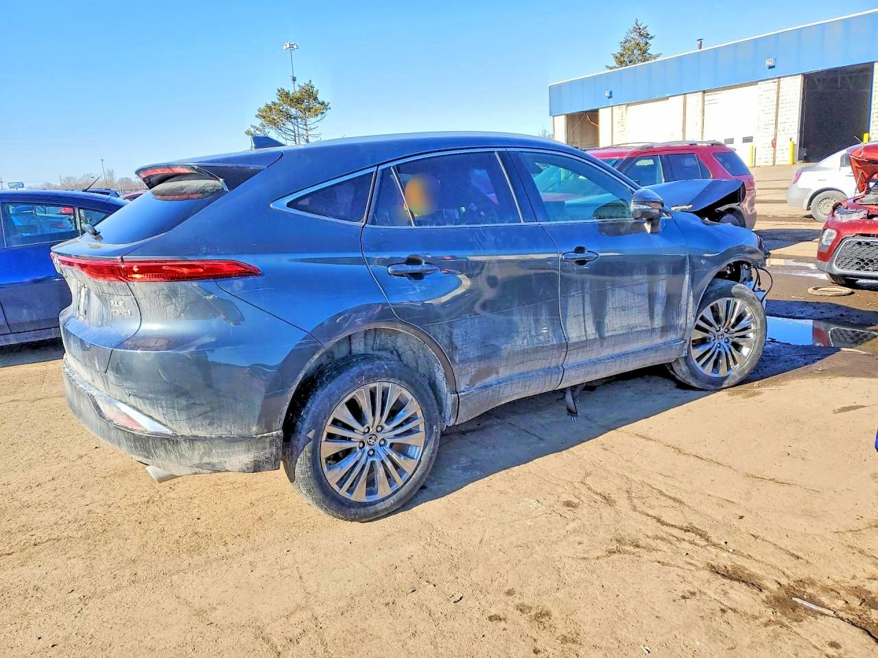 JTEAAAAHXNJ115410 · 2022 TOYOTA VENZA · 3/13