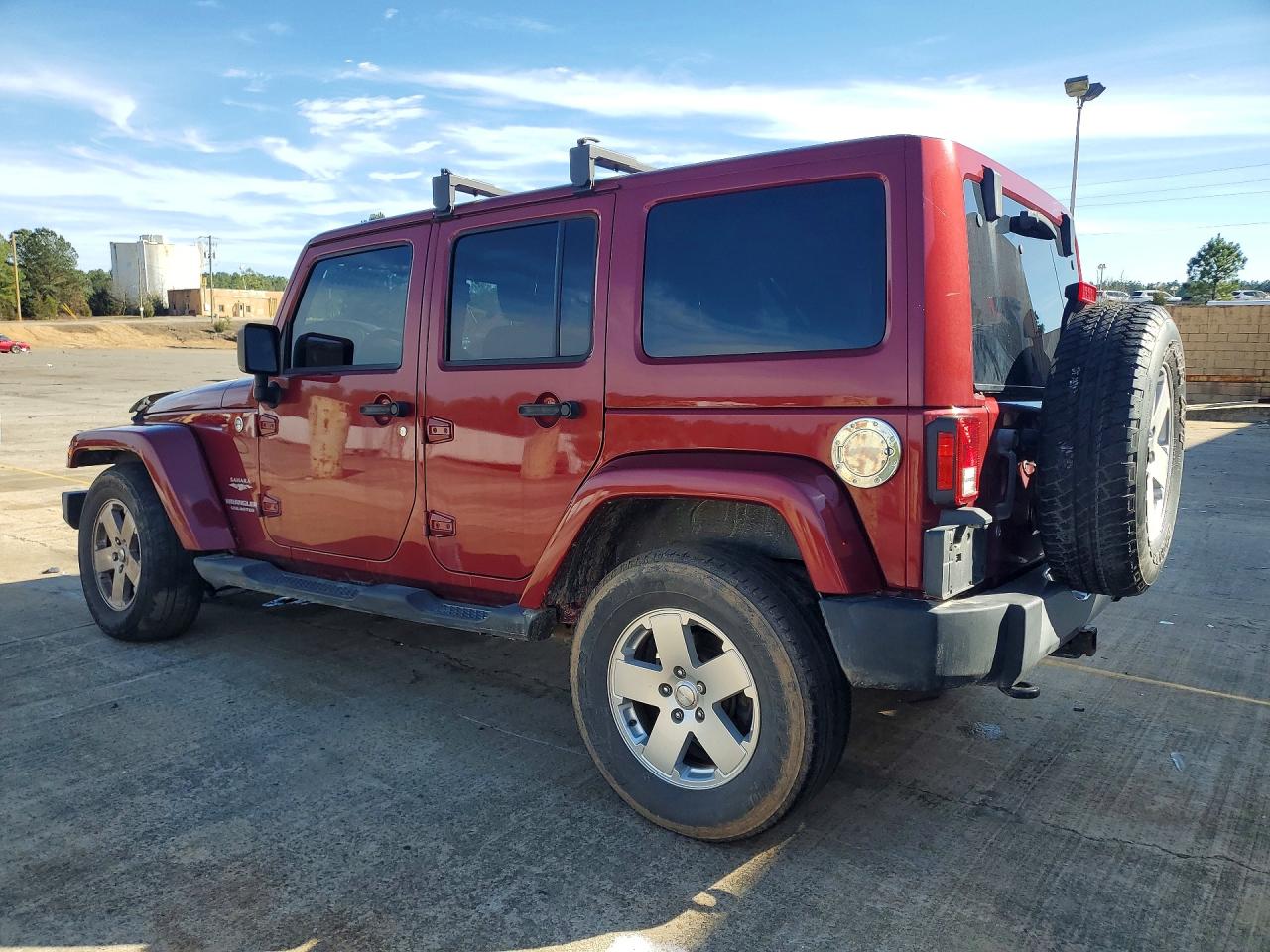 1J4BA5H13BL559005 · 2011 JEEP WRANGLER UNLIMITED · 2/13