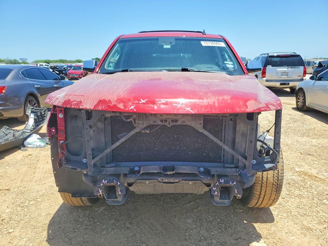 1GNSCKKC0FR210693 · 2015 CHEVROLET SUBURBAN · 5/14