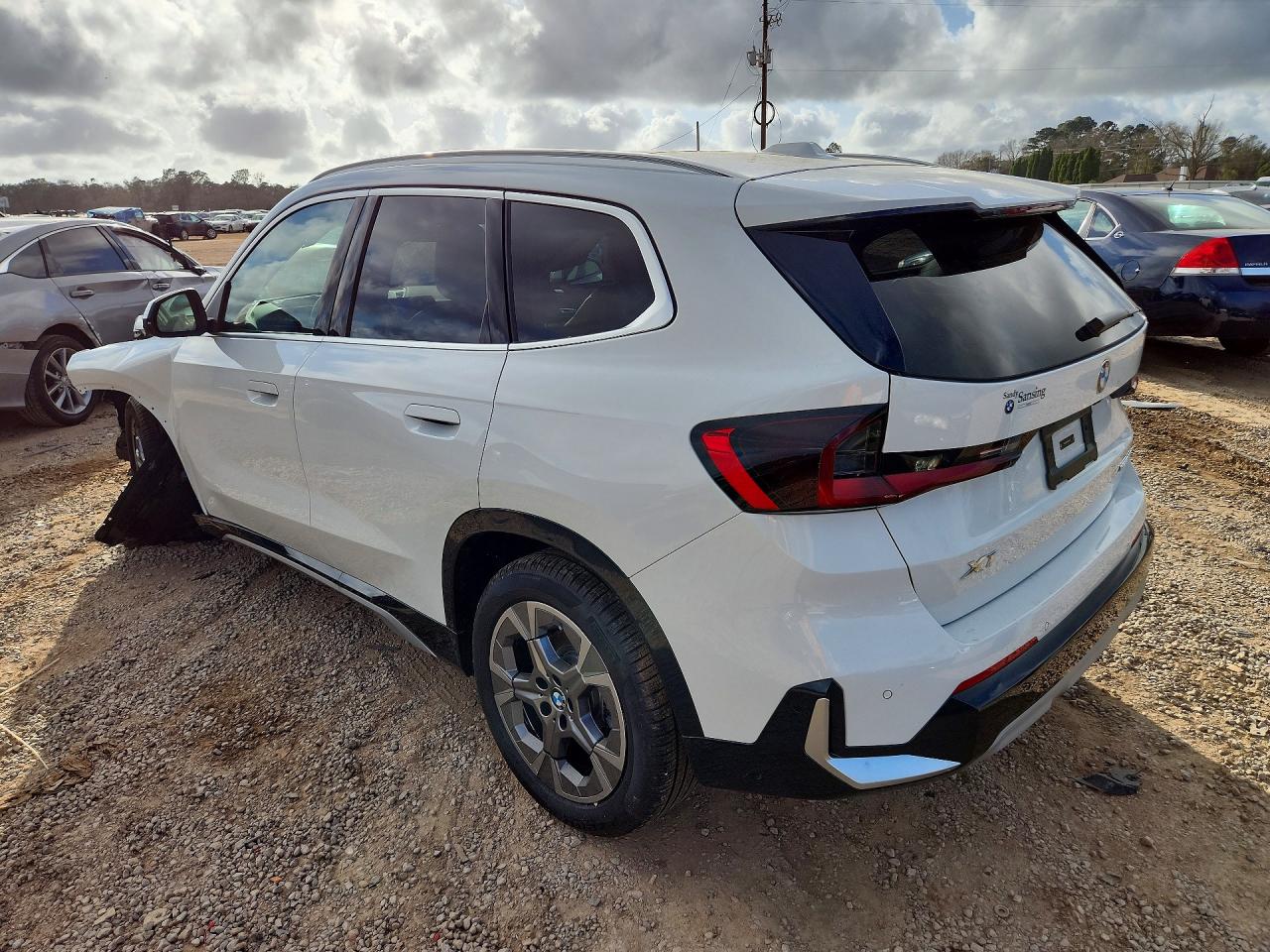 WBX73EF03S5105702 · 2025 BMW X1 · 2/13