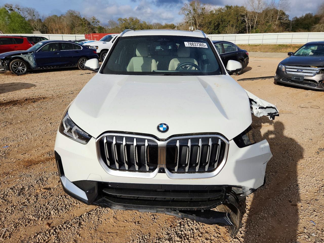 WBX73EF03S5105702 · 2025 BMW X1 · 5/13